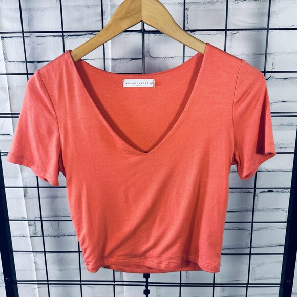 Wasabi + Mint Coral V-Neck Cropped Tee – Size M - Picture 1 of 6